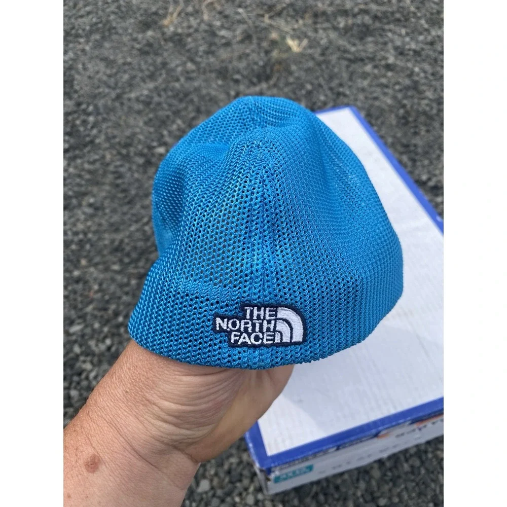 The North Face Graphic Patch Trucker Hat Cap Blue FlexFit L -‎ XL Tested Proven